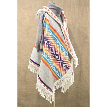 Poncho ekwadorskie- kamizelka ze 100% wełny owczej .